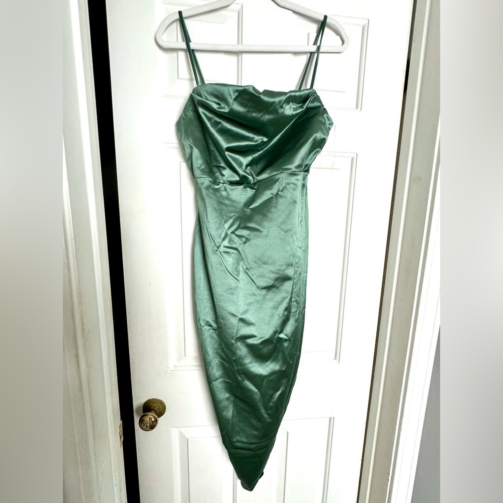 NWT Windsor dress - size L